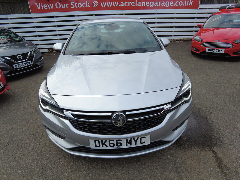 Vauxhall Astra i Turbo SRi Nav - U93911