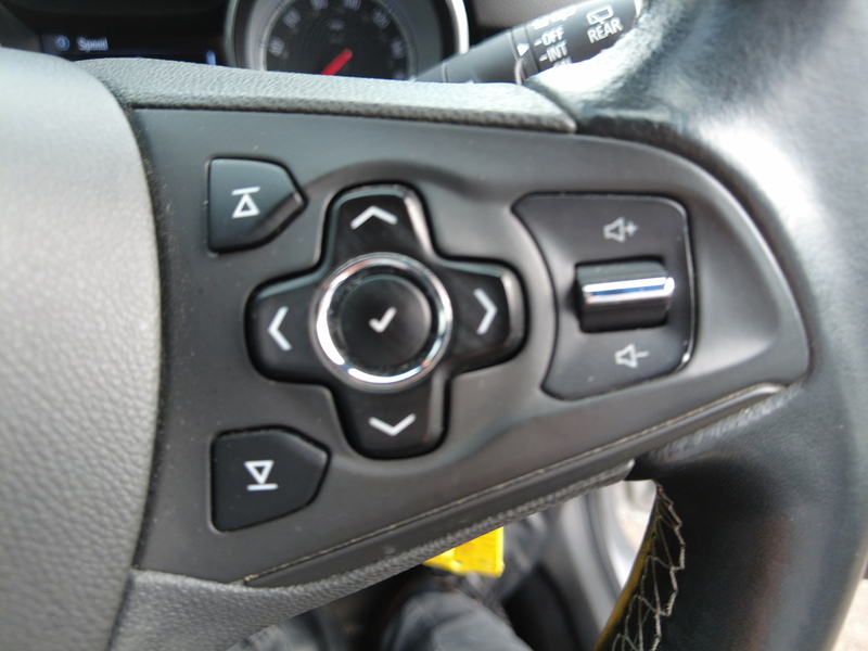 Vauxhall Astra i Turbo SRi Nav - U93911
