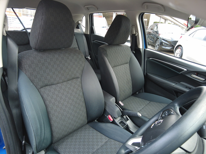 Honda Jazz i-VTEC SE - U93912