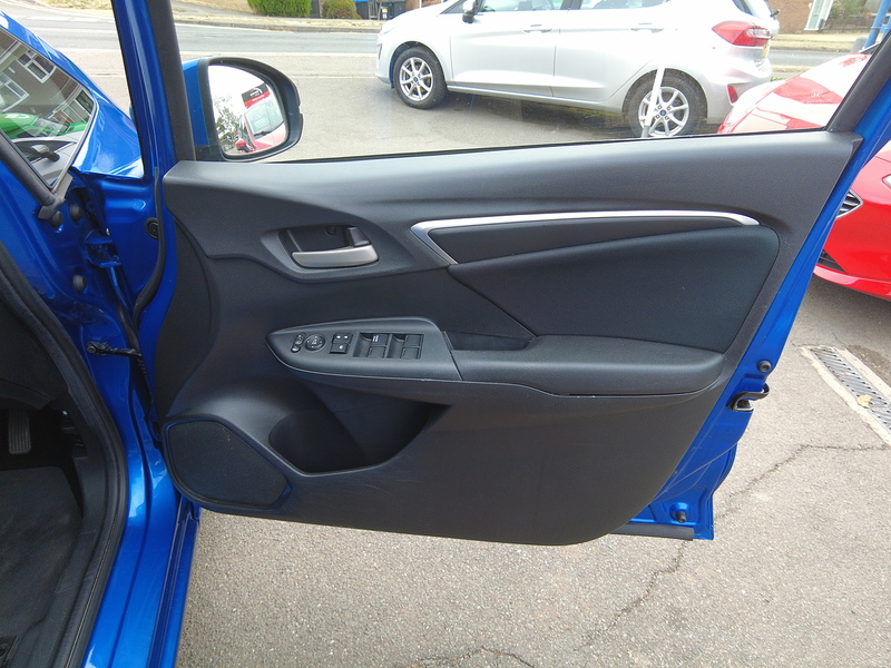 Honda Jazz i-VTEC SE - U93912
