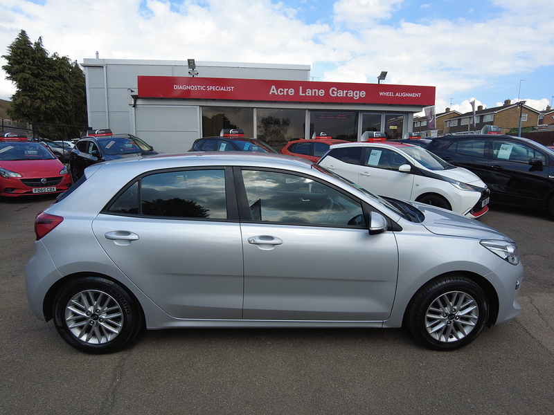 Kia Rio 2 - U93914