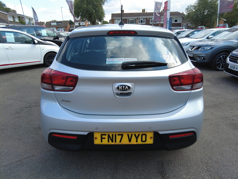 Kia Rio 2 - U93914
