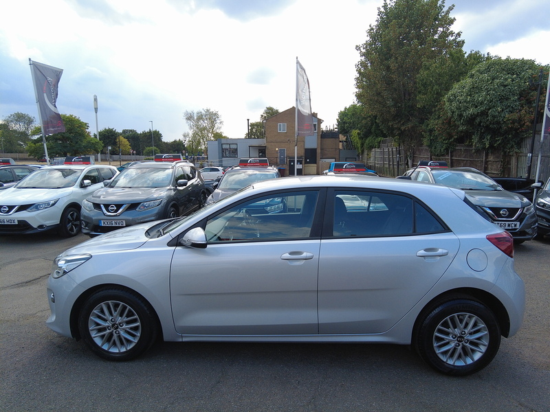 Kia Rio 2 - U93914