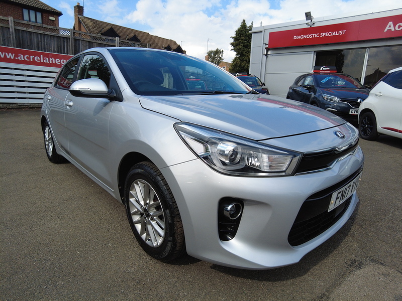 Kia Rio 2 - U93914