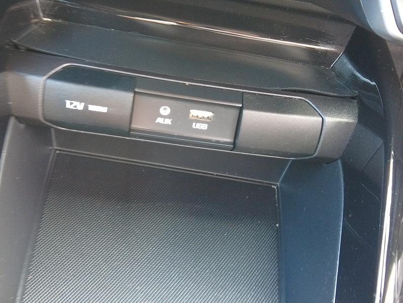 Kia Rio 2 - U93914