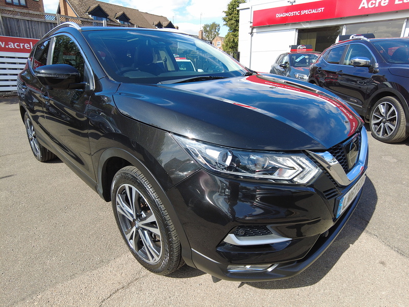 Nissan Qashqai DIG-T N-Connecta - U93916