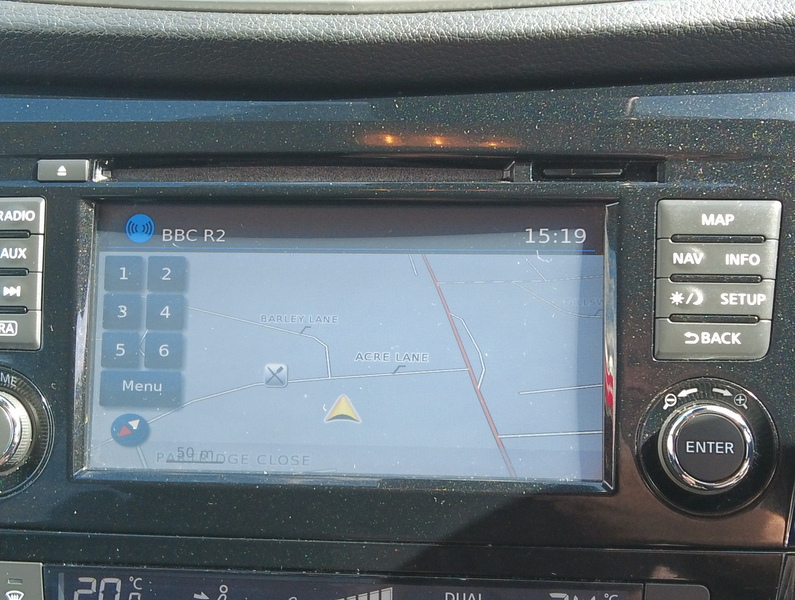 Nissan Qashqai DIG-T N-Connecta - U93916