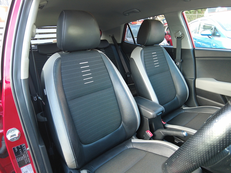 Kia Stonic T-GDi First Edition - U93934