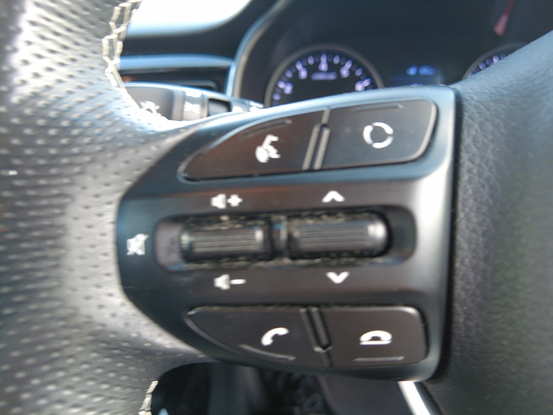Kia Stonic T-GDi First Edition - U93934