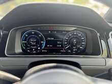 Volkswagen Golf TSI GTE 