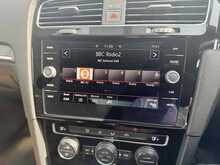 Volkswagen Golf TSI GTE 