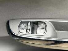 Vauxhall Corsa i Sting 