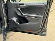 Volkswagen Tiguan TSI R-Line 