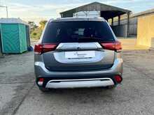 Mitsubishi Outlander MIVEC 4 