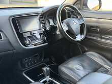 Mitsubishi Outlander MIVEC 4 