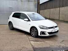 Volkswagen Golf TSI GTE Advance 