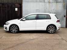 Volkswagen Golf TSI GTE Advance 