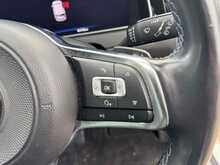 Volkswagen Golf TSI GTE Advance 