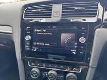 Volkswagen Golf TSI GTE Advance 