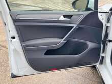Volkswagen Golf TSI GTE Advance 