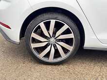 Volkswagen Golf TSI GTE Advance 