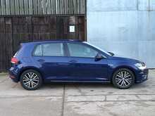 Volkswagen Golf TSI EVO SE Nav 