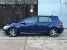 Volkswagen Golf TSI EVO SE Nav 