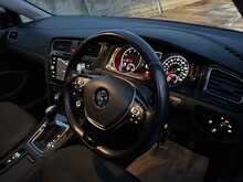 Volkswagen Golf TSI EVO SE Nav 