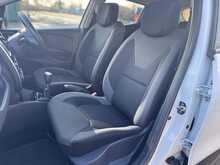 Renault Clio TCe Dynamique Nav 