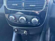 Renault Clio TCe Dynamique Nav 