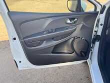 Renault Clio TCe Dynamique Nav 