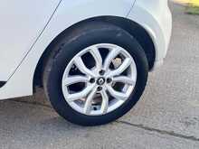 Renault Clio TCe Dynamique Nav 