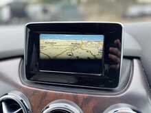 Mercedes-Benz B Class B200 BlueEfficiency Sport 