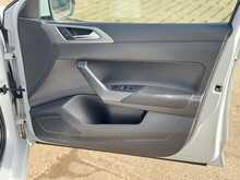 Volkswagen Polo EVO SE 