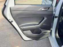 Volkswagen Polo EVO SE 