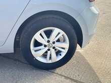 Volkswagen Polo EVO SE 