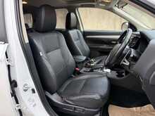 Mitsubishi Outlander h GX4h 