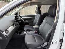 Mitsubishi Outlander h GX4h 