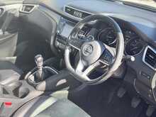 Nissan Qashqai DIG-T Tekna 
