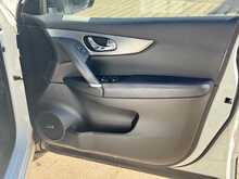 Nissan Qashqai DIG-T Tekna 