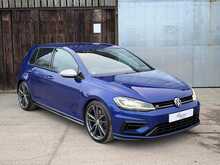Volkswagen Golf TSI R 