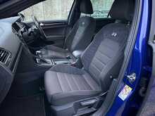 Volkswagen Golf TSI R 