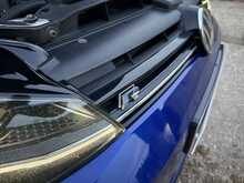 Volkswagen Golf TSI R 