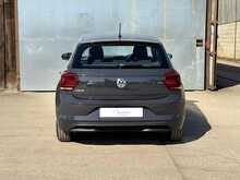 Volkswagen Polo TSI SE 
