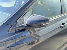 Volkswagen Polo TSI SE 