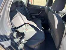 Volkswagen Polo TSI SE 