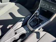 Volkswagen Polo TSI SE 