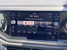 Volkswagen Polo TSI SE 