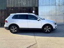 Volkswagen Tiguan TSI SE Navigation 