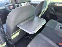 Volkswagen Tiguan TSI SE Navigation 